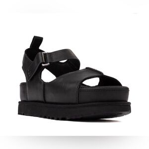 NEW UGG® BLACK PLATFORM VELCRO LEATHER GOLDENSTAR HI SANDALS SZ 9